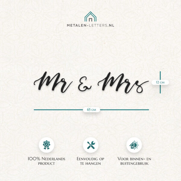 Afmetingen product metalen letters Mr & Mrs